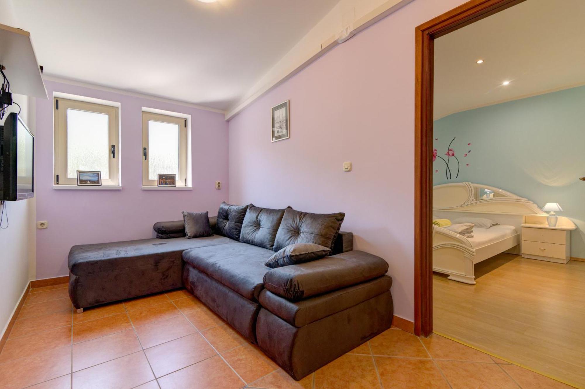 Homestay Zora2